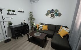 Helena'S House